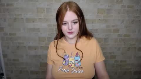 Snapshot of prettyvalerii_ chatting on 02.09.25 Valeri online show from 02.09.25