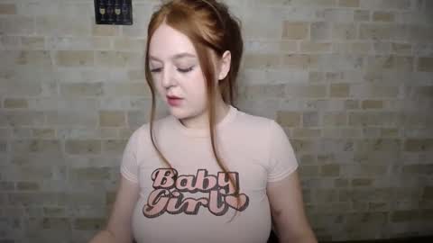 Snapshot of prettyvalerii_ chatting on 02.15.25 Valeri online show from 02.15.25