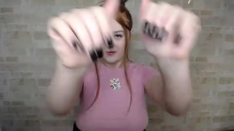 Snapshot of prettyvalerii_ chatting on 02.28.25 Valeri online show from 02.28.25