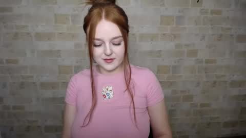 Snapshot of prettyvalerii_ chatting on 03.02.25 Valeri online show from 03.02.25