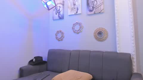 prince_arthur77 online show from 03.07.25