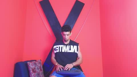 Snapshot of prince_arthur77 chatting on 02.04.26 prince_arthur77 online show from 02.04.26