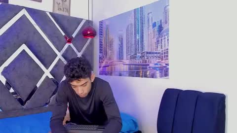 Snapshot of prince_arthur77 chatting on 02.06.26 prince_arthur77 online show from 02.06.26