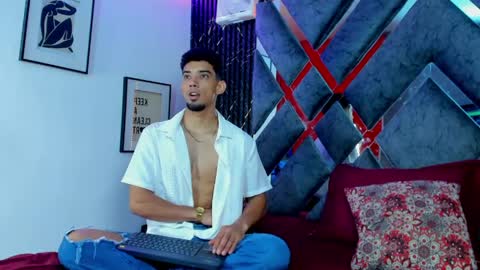prince_arthur77 online show from 04.22.26
