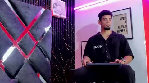 prince_arthur77 online show from 06.17.26