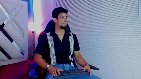 prince_arthur77 online show from 06.18.26