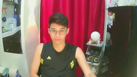 Snapshot of prince_harrison chatting on 10.07.25 prince_harrison online show from 10.07.25