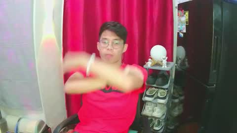 Snapshot of prince_harrison chatting on 10.09.25 prince_harrison online show from 10.09.25