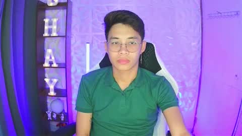 Snapshot of prince_harrison chatting on 11.03.25 prince_harrison online show from 11.03.25