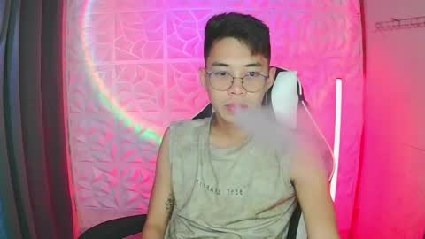 Snapshot of prince_harrison chatting on 11.09.25 prince_harrison online show from 11.09.25