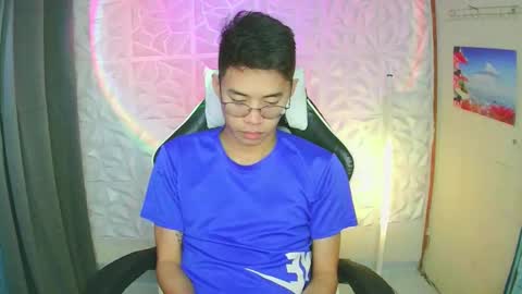 Snapshot of prince_harrison chatting on 11.12.25 prince_harrison online show from 11.12.25