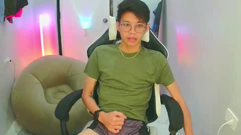 Snapshot of prince_harrison chatting on 02.16.26 prince_harrison online show from 02.16.26