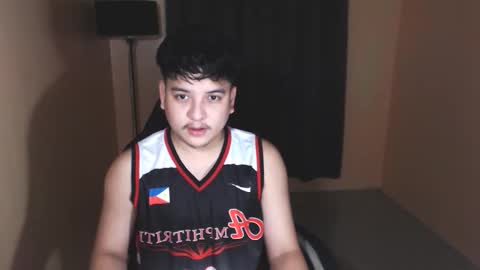 Snapshot of prince_killian chatting on 10.06.25 Killian online show from 10.06.25