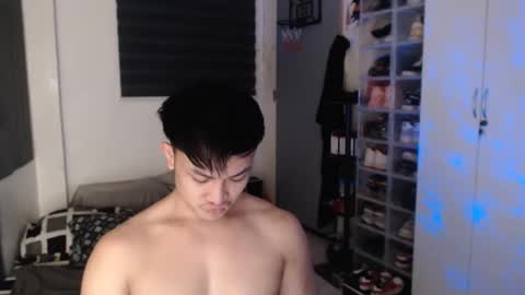 Snapshot of princeadrianx chatting on 02.18.26 Prince Adrian online show from 02.18.26