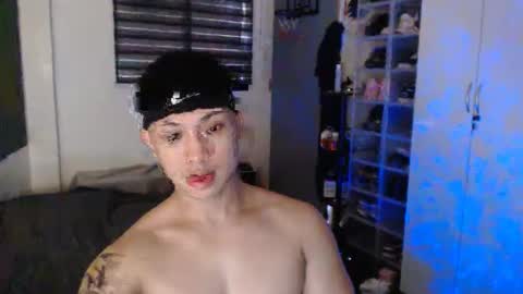 Snapshot of princeadrianx chatting on 03.19.26 Prince Adrian online show from 03.19.26