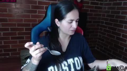 Leia online show from 04.24.26
