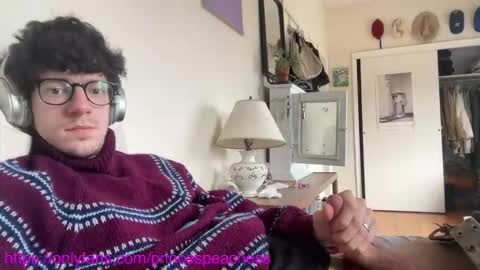 Peaches online show from 02.17.26