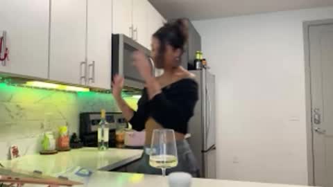 Snapshot of princess_cece chatting on 11.05.25 Cece NEXT LIVESTREAM -- DEC. 4th 7 PM CST online show from 11.05.25