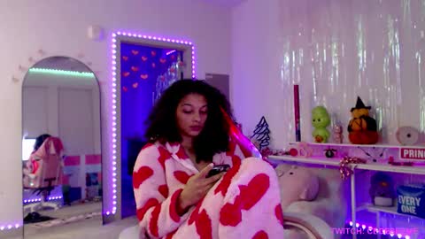 Snapshot of princess_cece chatting on 01.07.26 Cece NEXT LIVESTREAM -- DEC. 4th 7 PM CST online show from 01.07.26