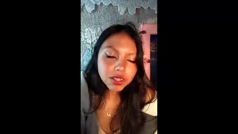  Elia  online show from 02.04.26