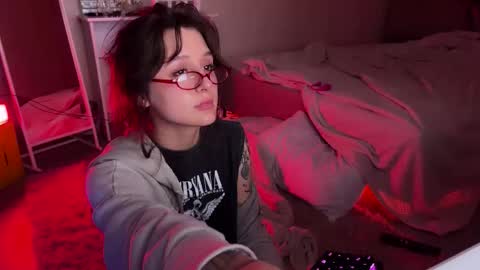 Snapshot of princess_euphoria chatting on 09.13.25 Kristina online show from 09.13.25