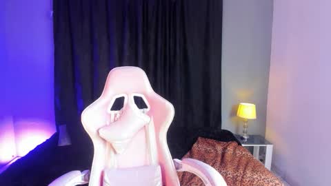 Snapshot of princess_foxxxy1 chatting on 03.14.26 Paula Princess online show from 03.14.26