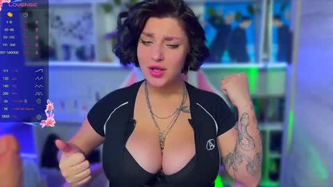 Lina online show from 12.23.24