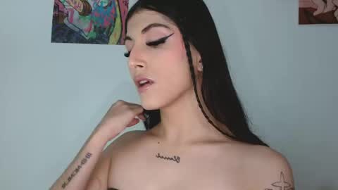 Snapshot of princess_ofyourdreams chatting on 03.13.26 Sophie online show from 03.13.26