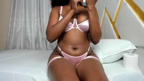Snapshot of princess_princessa chatting on 05.16.26 princess_princessa online show from 05.16.26