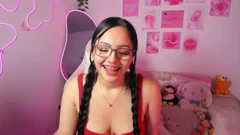    online show from 04.25.26