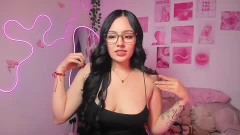   online show from 05.05.26