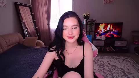 Snapshot of princessamira1 chatting on 05.22.26 princessamira1 online show from 05.22.26