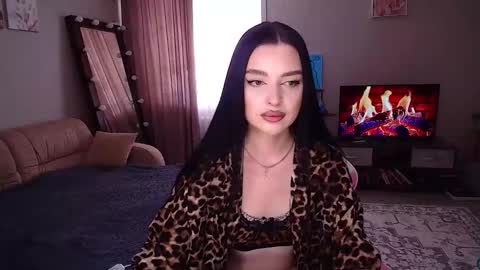 Snapshot of princessamira1 chatting on 05.25.26 princessamira1 online show from 05.25.26