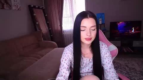 Snapshot of princessamira1 chatting on 05.31.26 princessamira1 online show from 05.31.26