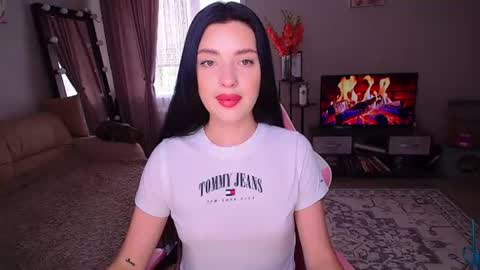 Snapshot of princessamira1 chatting on 07.26.26 princessamira1 online show from 07.26.26