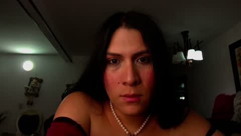 Snapshot of princessdaisy001 chatting on 06.18.26 princessdaisy001 online show from 06.18.26