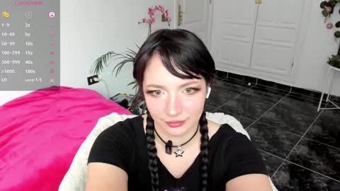 Snapshot of princessfoxyx chatting on 12.09.24 Princess Foxy online show from 12.09.24