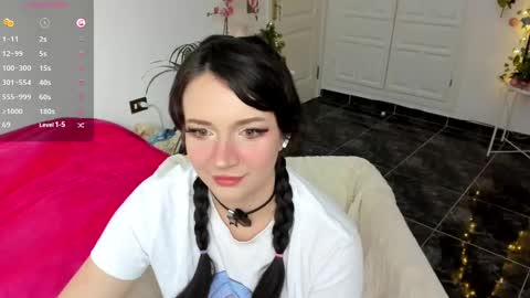 Snapshot of princessfoxyx chatting on 12.20.24 Princess Foxy online show from 12.20.24