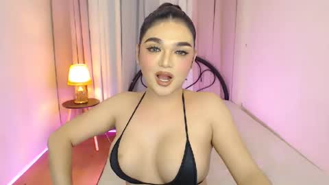 Snapshot of princesshugecumontop chatting on 07.01.26 PrincessDONT FORGET TO FOLLOW ME online show from 07.01.26