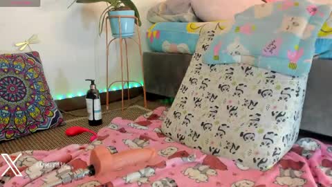 princessluna_14 online show from 04.28.26