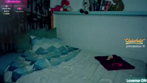 Lux Alot Luxi online show from 02.27.25