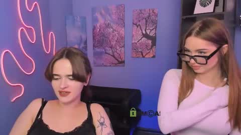 Snapshot of princessnicolee chatting on 08.04.26 nicol online show from 08.04.26