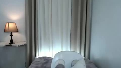 Snapshot of princessyanzy chatting on 01.11.25 princessyanzy1 online show from 01.11.25