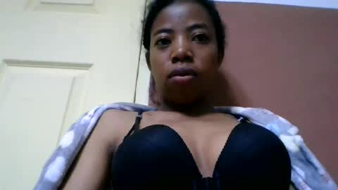 Snapshot of prisca880319 chatting on 07.20.26 prisca880319 online show from 07.20.26