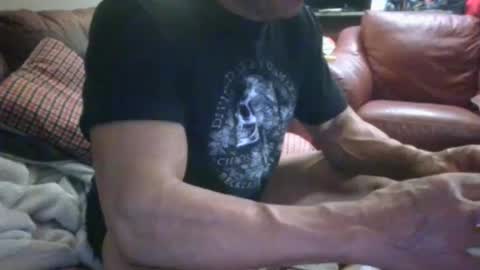 MUSCLEGOD online show from 10.06.25