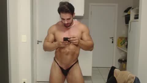 Snapshot of promuscles4u chatting on 12.22.24 promuscles4u online show from 12.22.24