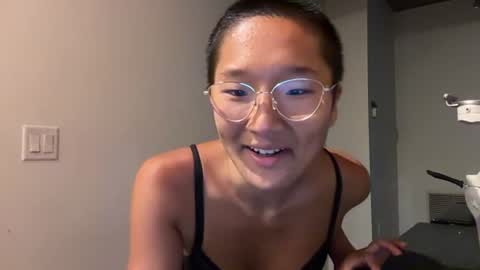 Snapshot of propertyoftelly chatting on 07.21.26 propertyoftelly online show from 07.21.26