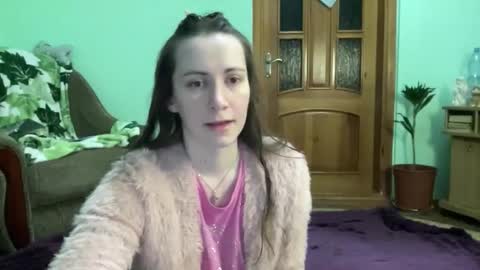 Snapshot of proud_sweet_21 chatting on 09.25.25 proud sweet 21 online show from 09.25.25