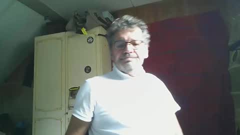Snapshot of prozor6162 chatting on 10.17.25 Prozor6162 online show from 10.17.25