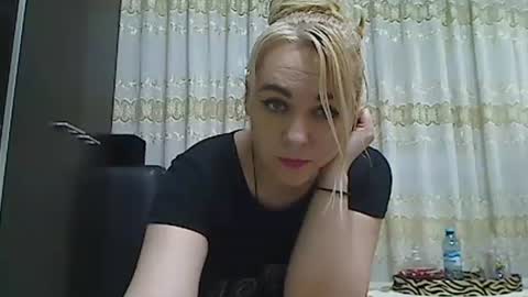 Snapshot of pryncess_sweety chatting on 02.16.25 Pryncess sweety online show from 02.16.25